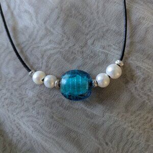 Necklace Blue Muano Glass ans Freshwater Pearls on Black Leather